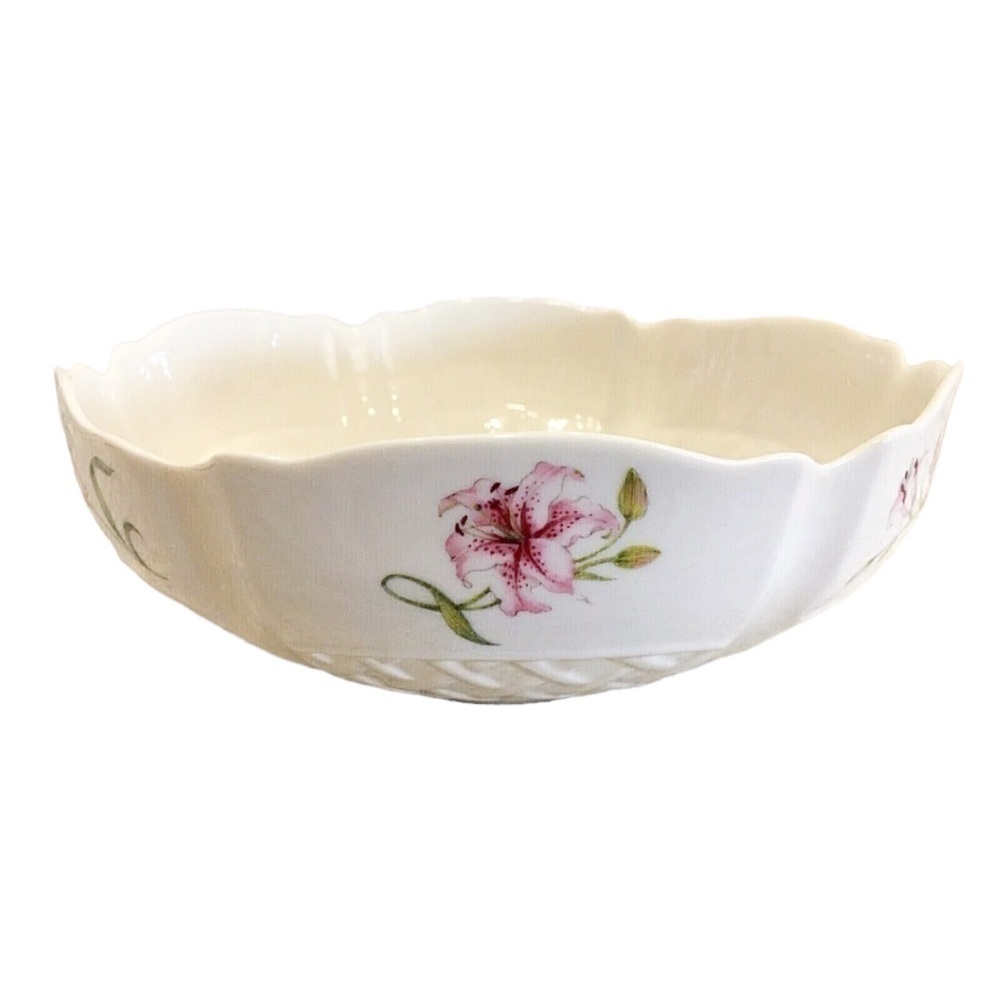 BELLEEK china country trellis centerpiece bowl